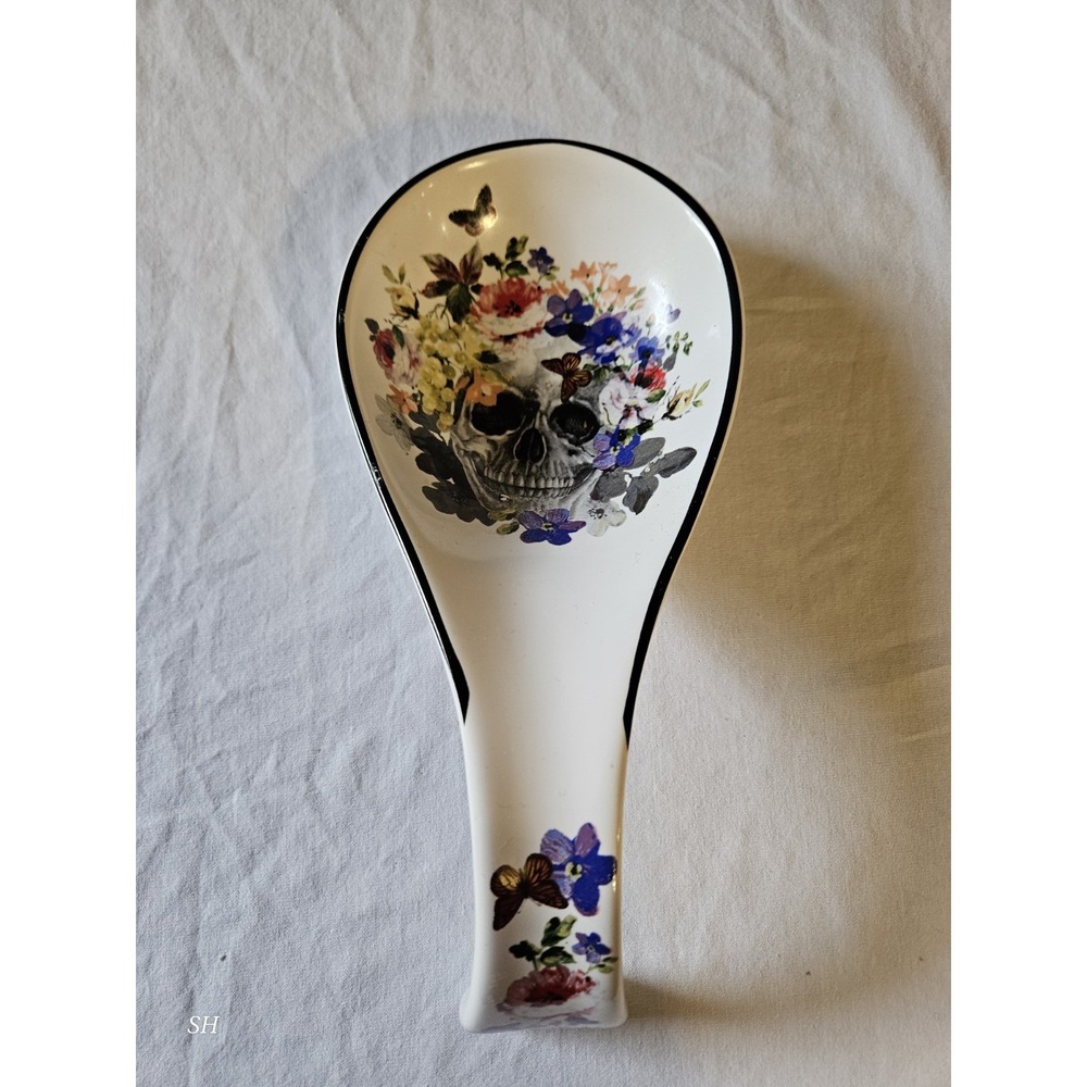 Coventry Skull Garden Spoon Rest White, Black Florals Day Of The Dead 9.5"‎ Long